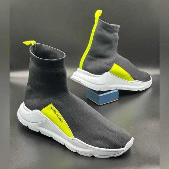 Daniel Patrick Sock Shoes - Picture 1 of 10